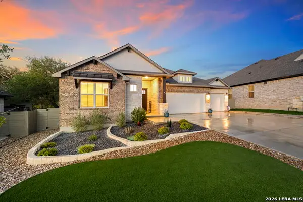 374 Bridle Trl, New Braunfels, TX 78132