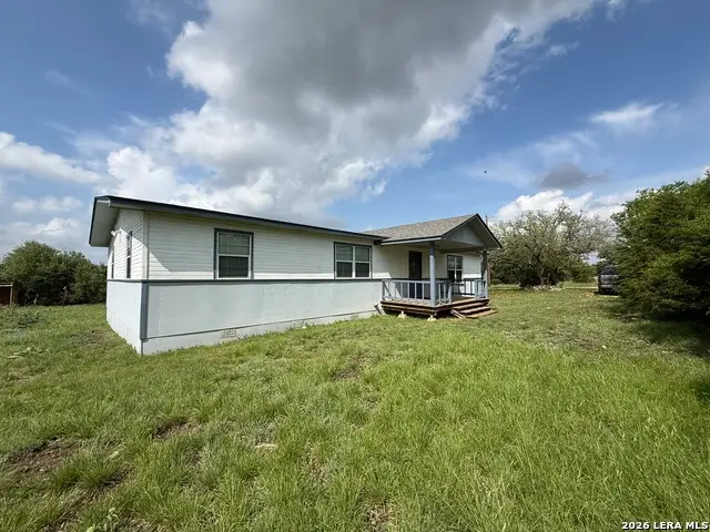 281 Oak Rd, Harper, TX 78631 - #2