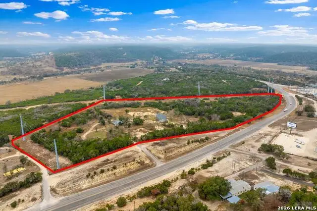 3611 Medina Hwy, Kerrville, TX 78028 - #1