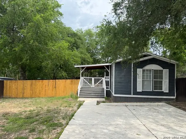 932 Wild Persimmon, San Antonio, TX 78245