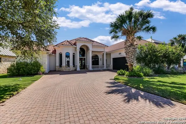 307 Wennmohs Pl, Horseshoe Bay, TX 78657 - #2