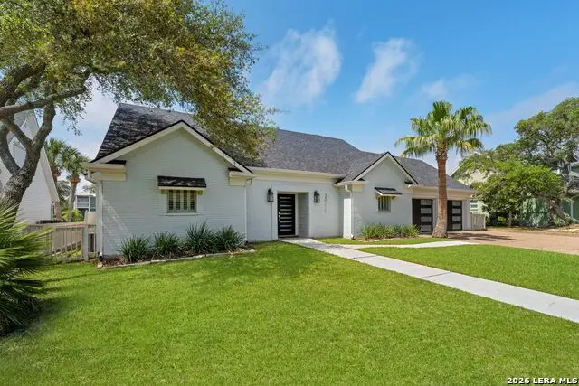 2011 Crescent Dr, Rockport, TX 78382 - #2