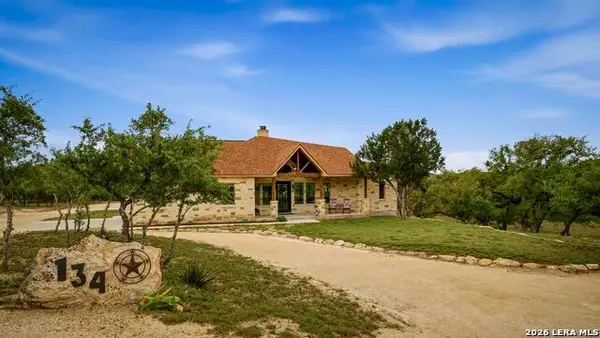 134 Stallion Estates Dr, Spring Branch, TX 78070