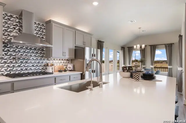 868 Silver Fox, Cibolo, TX 78108 - #3