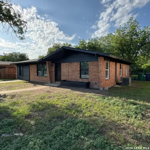 4627 Lakewood Dr, San Antonio, TX 78220