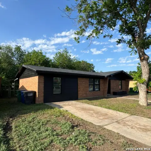 4627 Lakewood Dr, San Antonio, TX 78220 - #2