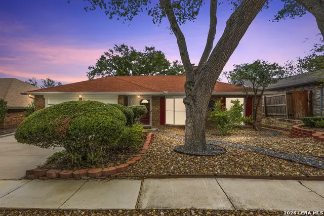 5010 Crestwood Dr, Schertz, TX 78108 - #1