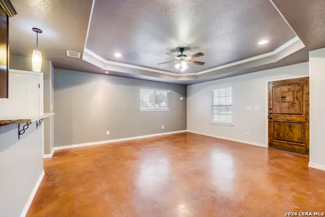 429 Quail Hollow Dr, Adkins, TX 78101 - #3