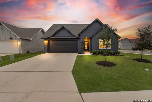 1037 Norway Dr, Seguin, TX 78155 - #1