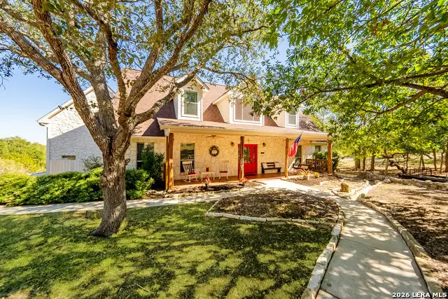 560 Winding Vw, New Braunfels, TX 78132 - #1