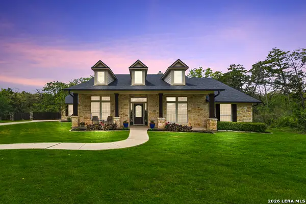 142 Carriage Ct, Bastrop, TX 78602