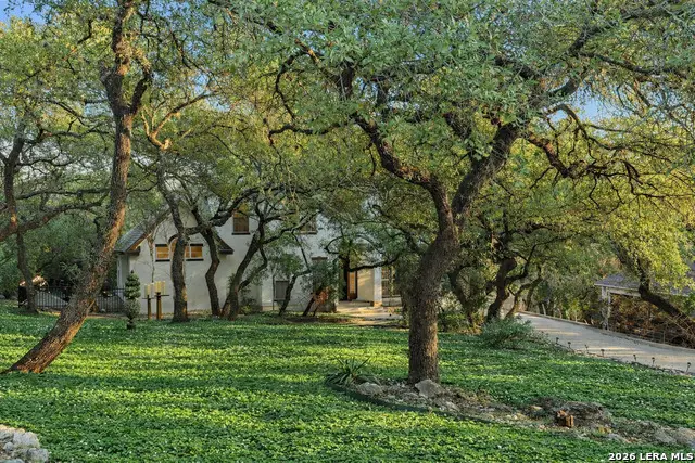 8218 Plum Valley Dr, San Antonio, TX 78255 - #2