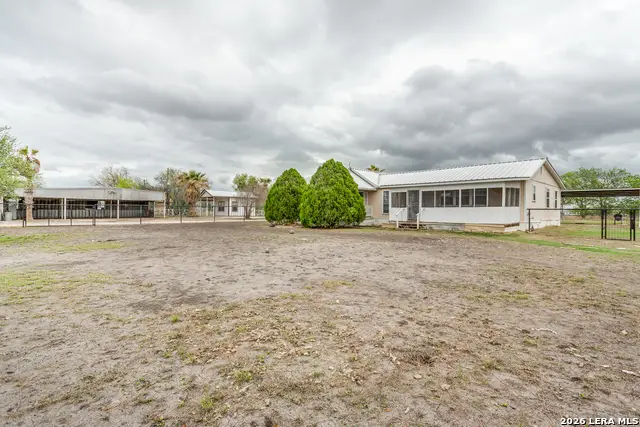 301 E County Road 678, Natalia, TX 78059 - #3