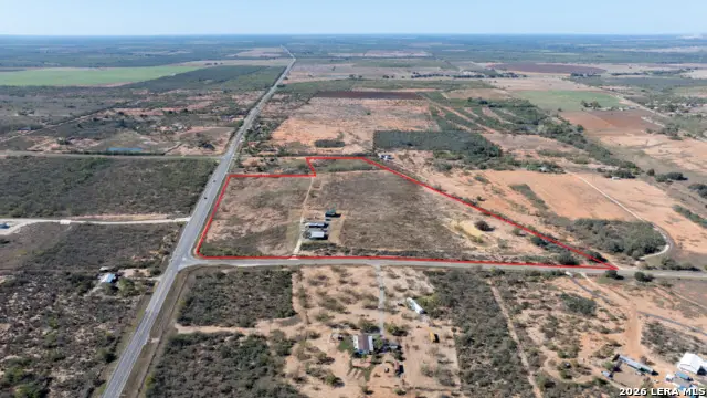 6286 Farm To Market 2146, Jourdanton, TX 78206 - #1