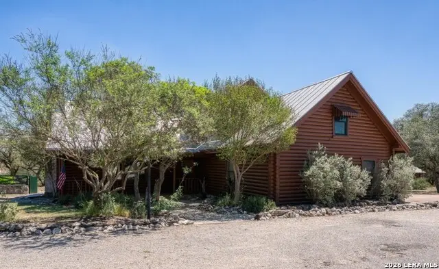 513 Riverview Dr, Bandera, TX 78003 - #3