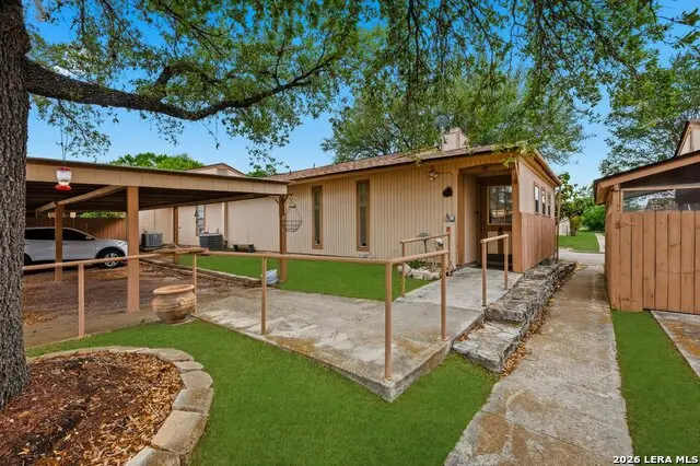 1051 Country Club Dr #M-45, Seguin, TX 78155 - #2