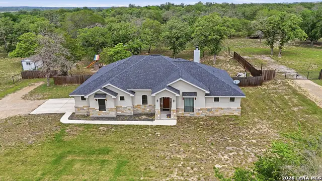 129 Sendera Xing, La Vernia, TX 78121 - #3