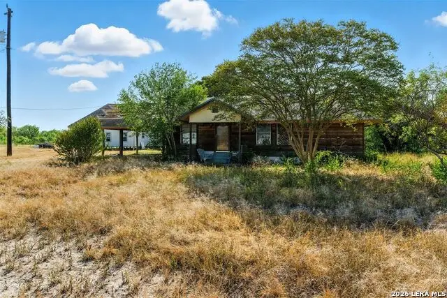 4672 Rakowitz, Adkins, TX 78101 - #3