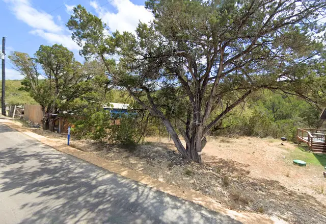 650 Rockwood Dr, Canyon Lake, TX 78133 - #2