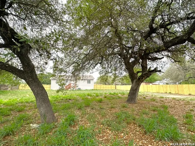 109 N 1st St, Somerset, TX 78069 - #1