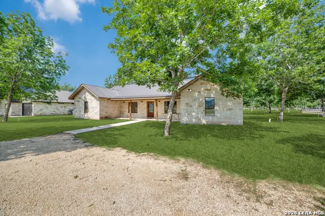 170 Johnny Seibert, Leakey, TX 78873 - #2