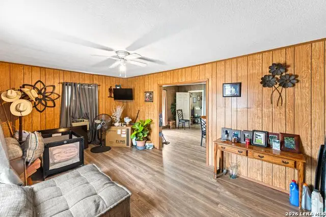 4103 W Salinas St, San Antonio, TX 78207 - #3