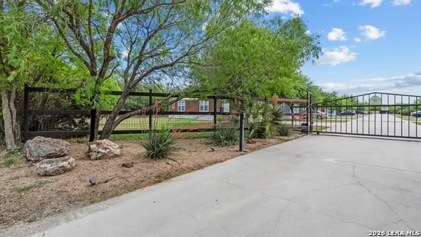1911 Wald, New Braunfels, TX 78132