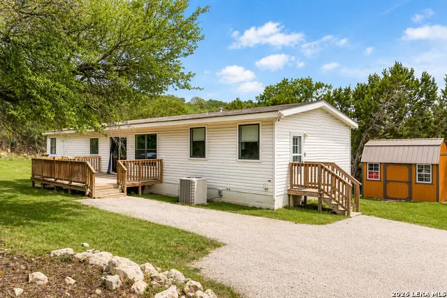 750 Regina Dr, Canyon Lake, TX 78133 - #2