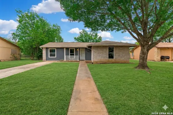 1508 Chestnut Dr, Schertz, TX 78154