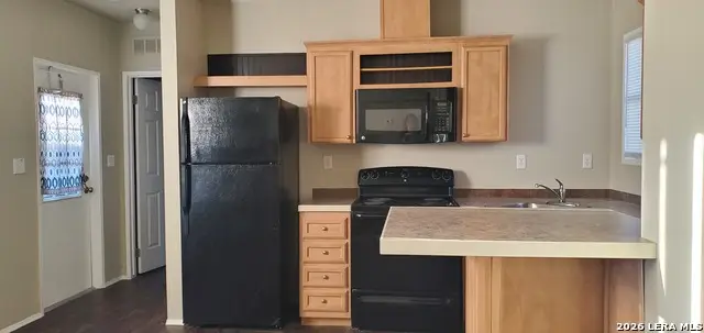 112  17B Energy Drive, Cotulla, TX 78014 - #2