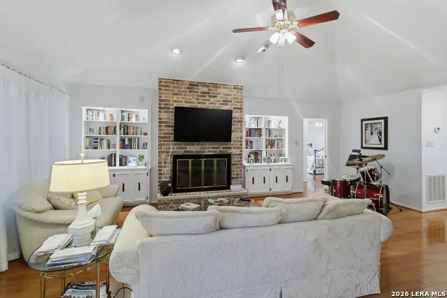 6319 Lakewood Park, Windcrest, TX 78239 - #2