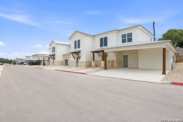 1143 Paniolo Dr, Boerne, TX 78006