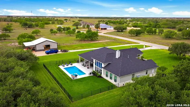 131 Wright Creek Rd, Victoria, TX 77905 - #2