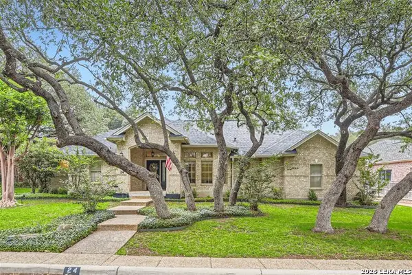 24 Inwood Mnr, San Antonio, TX 78248