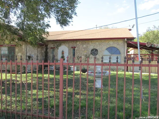 617 W Bynum, San Antonio, TX 78211 - #2