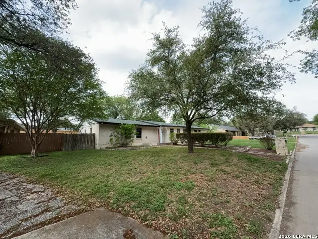 202 Shalimar Dr, Castle Hills, TX 78213 - #2