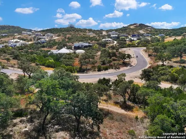 23422 Tres Arroyos, San Antonio, TX 78006