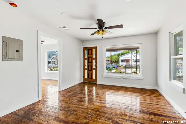 628 Fleming St, San Antonio, TX 78211 - #2