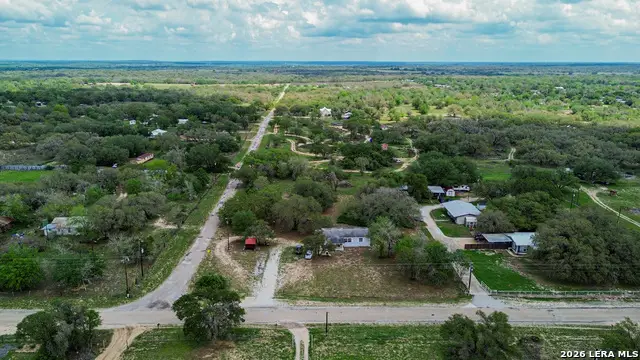 1217 County Road 6723, Natalia, TX 78059 - #1