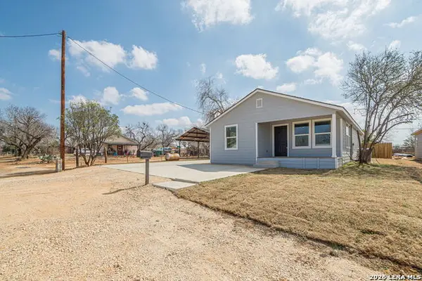 508 Hickory, Jourdanton, TX 78026