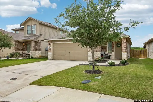 389 Middle Green Loop, Floresville, TX 78114 - #1