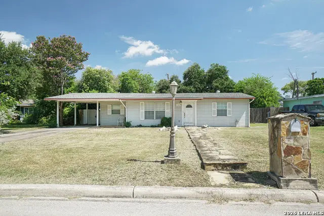 205 Weathercock Ln, Windcrest, TX 78239 - #2