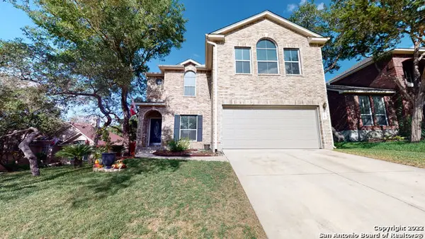 18 Andover Creek Dr, San Antonio, TX 78254