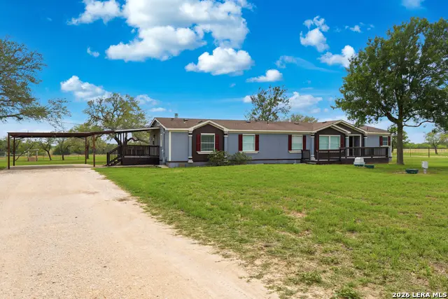 5975 County Road 277, Gillett, TX 78116 - #2