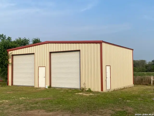 537 Longhorn, Seguin, TX 78155 - #1
