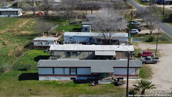 17189 Benton City Rd, Von Ormy, TX 78073