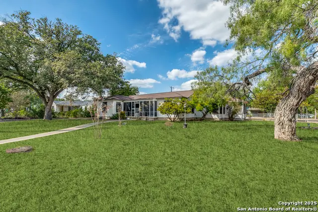 2301 W Mulberry Ave, San Antonio, TX 78201 - #1