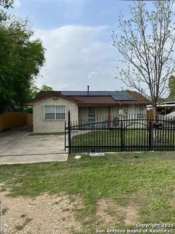 433 Dora St, San Antonio, TX 78212 - #1