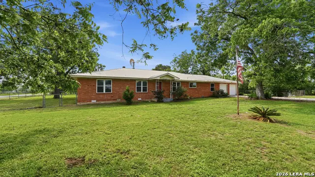 106 County Road 6611, Devine, TX 78016 - #1