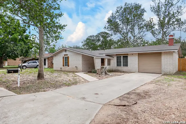 413 Georgia Ann Dr, Pleasanton, TX 78064 - #2